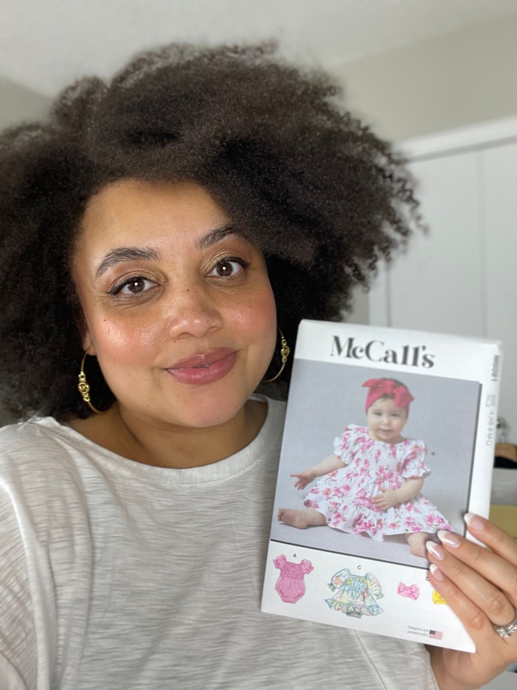 How to make a baby&nbsp;onesie!